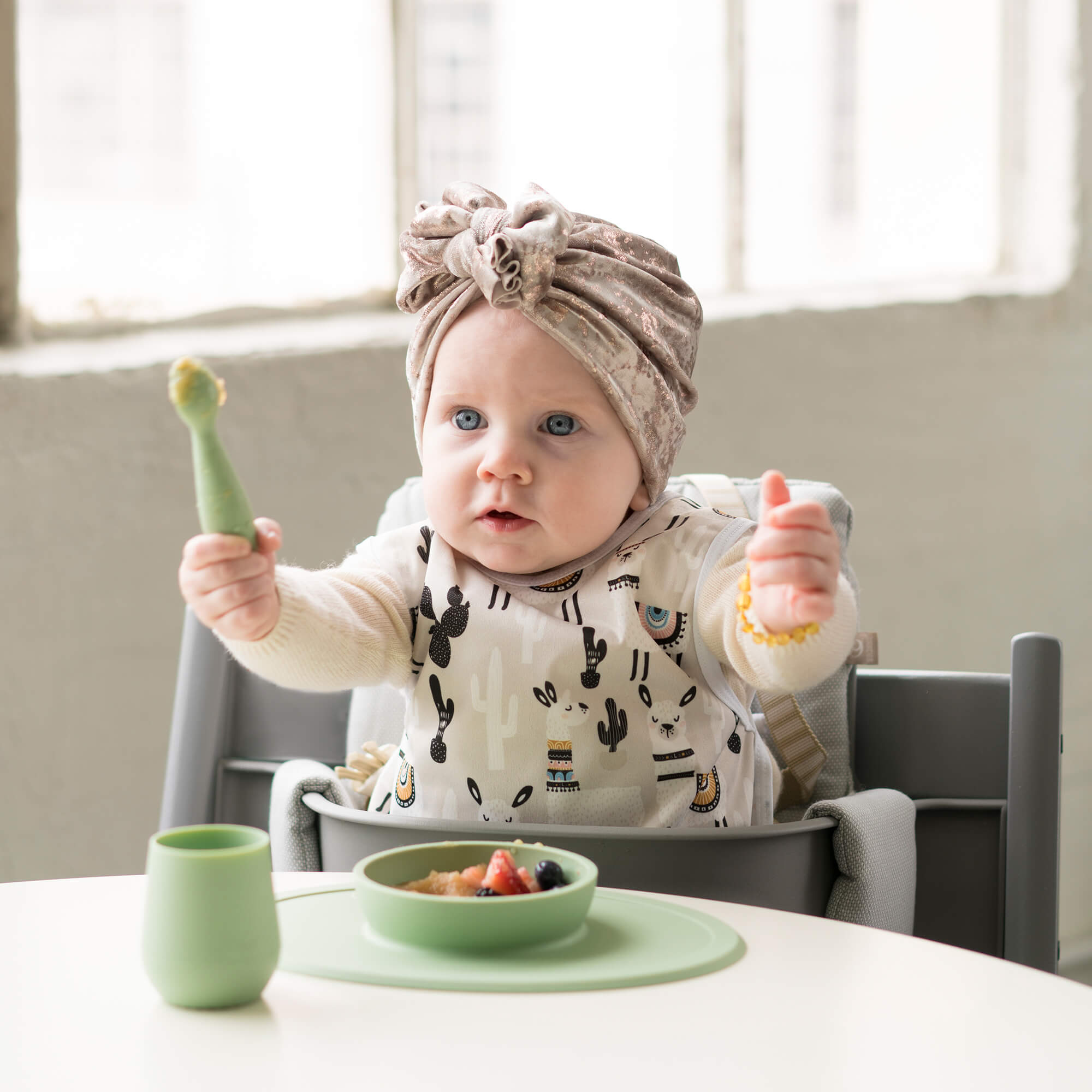 Ezpz Mini Utensils (Fork & Spoon in Gray) - 100% BPA Free Fork and Spoon  for Toddlers First Foods + Self-Feeding - Designed by a Pediatric Feeding