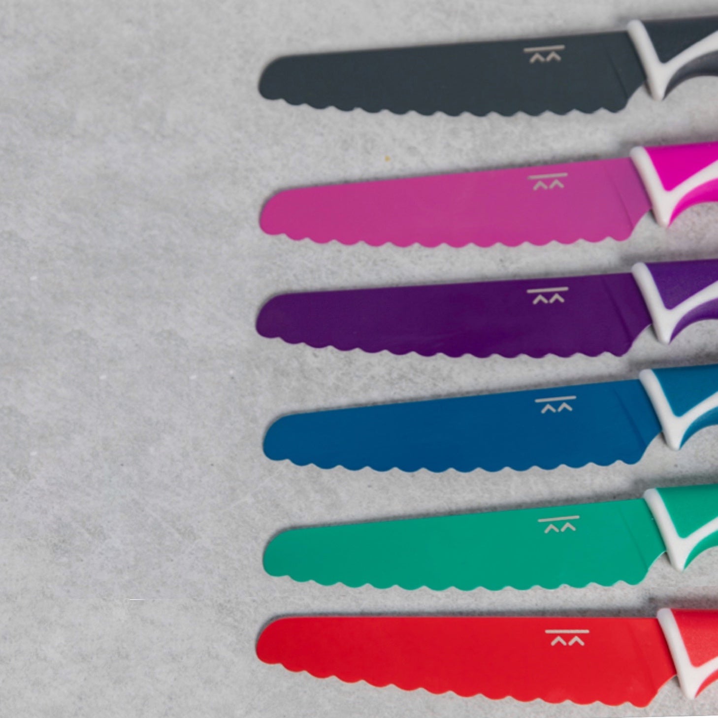 KiddiKutter Training Knife for Children 3+ (More colors available!) –  BapronBaby